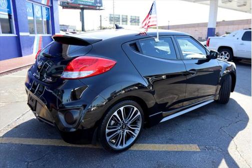 2016 Hyundai Veloster Turbo