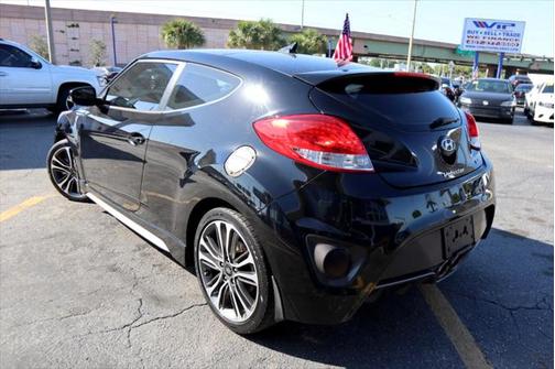 2016 Hyundai Veloster Turbo