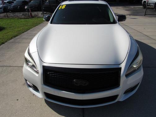 2018 INFINITI Q70 3.7 LUXE