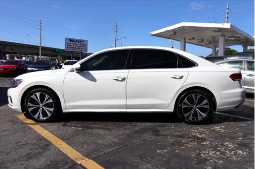 2021 Volkswagen Passat 2.0T SE