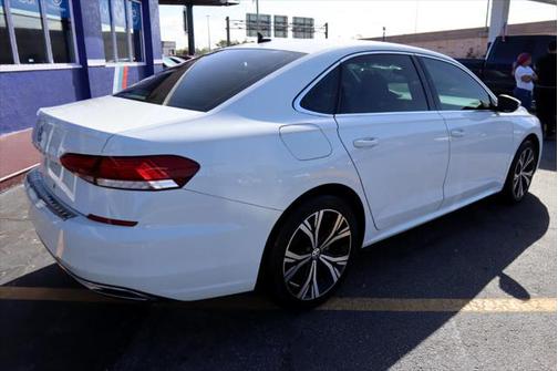 2021 Volkswagen Passat 2.0T SE