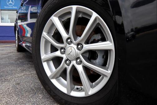 2016 Mitsubishi Lancer ES