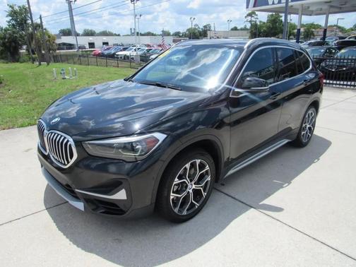 Black Sapphire Metallic 2021 BMW X1 sDrive28i