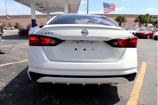 2020 Nissan Altima S FWD