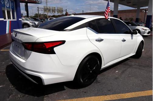 2020 Nissan Altima S FWD