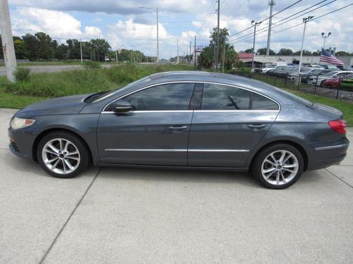 2010 Volkswagen CC Luxury