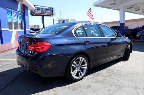 2017 BMW 330 330i Sedan