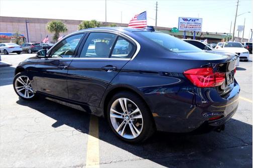 2017 BMW 330 330i Sedan