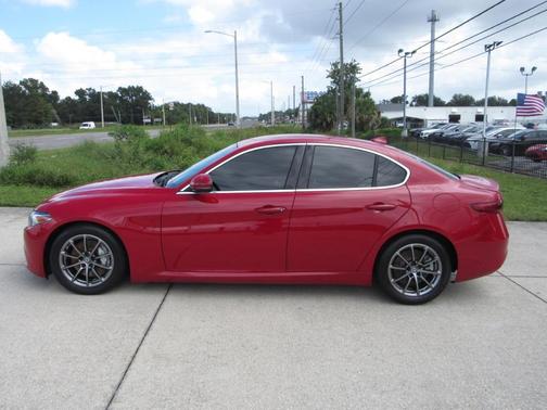 2020 Alfa Romeo Giulia Base