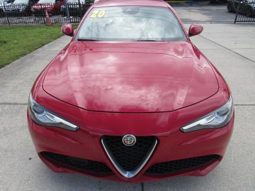 2020 Alfa Romeo Giulia Base