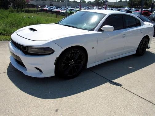 2019 Dodge Charger Scat Pack