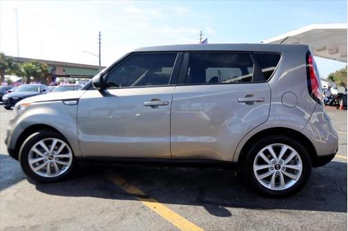 2019 Kia Soul +