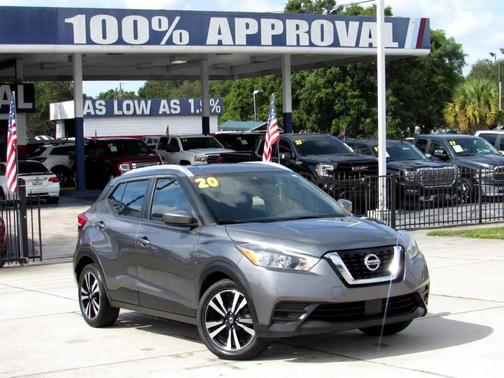 2020 Nissan Kicks SV