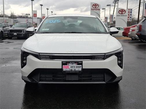 2025 Kia K4 EX
