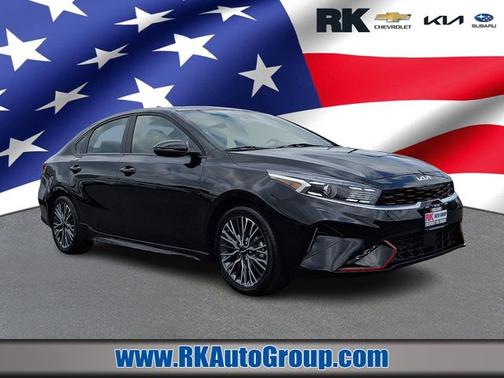 Aurora Black 2024 Kia Forte GT-Line