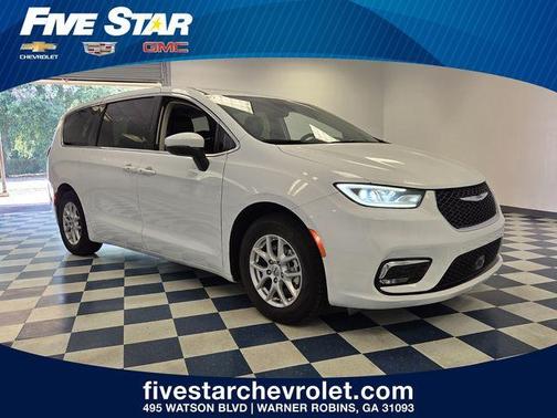 Bright White Clearcoat 2023 Chrysler Pacifica Touring-L
