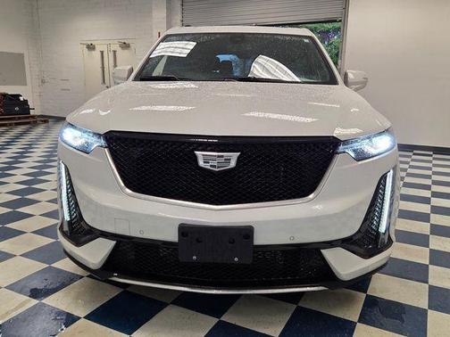 Crystal White 2023 Cadillac XT6 Sport AWD