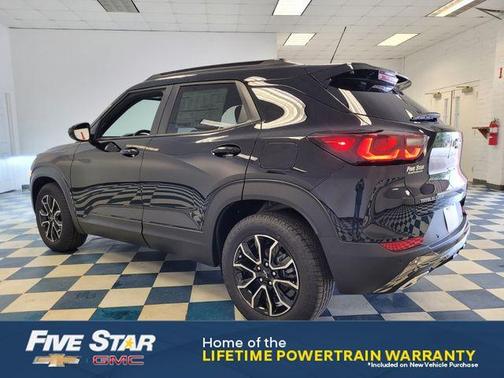 Black Metallic 2026 Chevrolet Trailblazer ACTIV