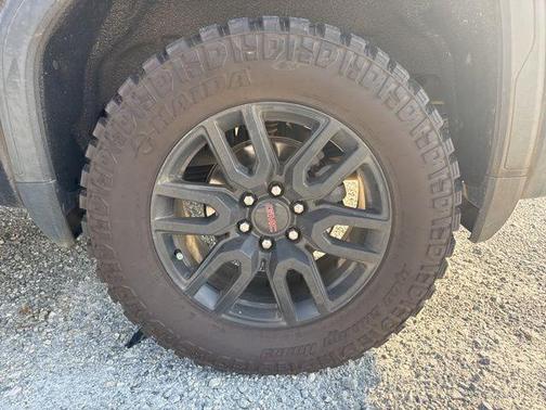 Onyx Black 2021 GMC Sierra 1500 Elevation