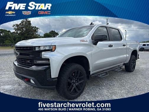 Silver Ice Metallic 2021 Chevrolet Silverado 1500 LT Trail Boss