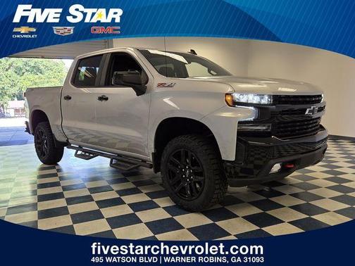 Silver Ice Metallic 2021 Chevrolet Silverado 1500 LT Trail Boss