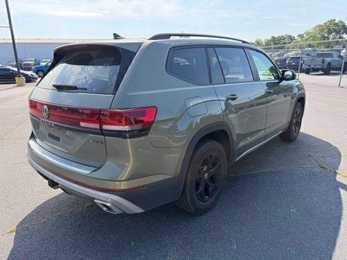 Avocado Green 2024 Volkswagen Atlas 2.0T Peak Edition SE w/Technology