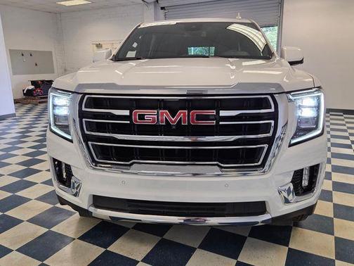 Summit White 2024 GMC Yukon XL SLT