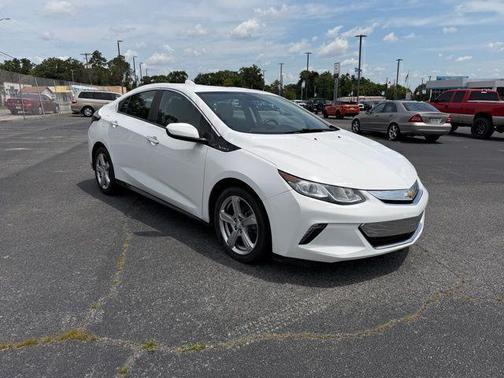 Summit White 2018 Chevrolet Volt LT