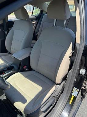 Phantom Black 2020 Hyundai ELANTRA SE