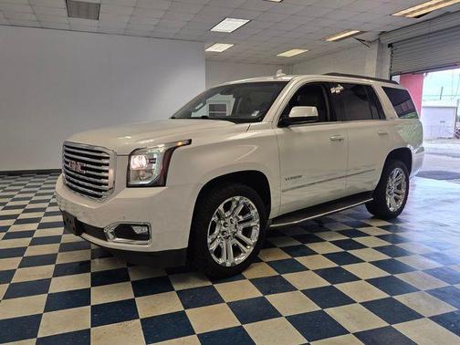 White Frost 2017 GMC Yukon SLT