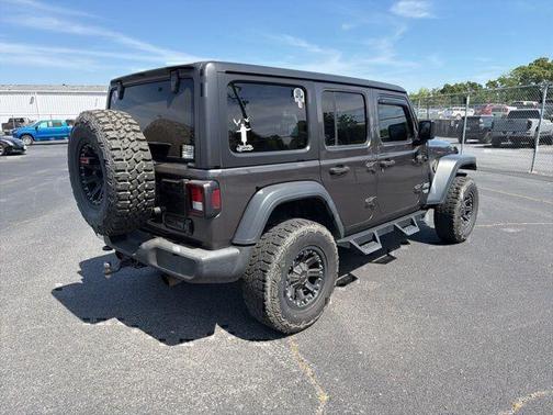Granite Crystal Clearcoat Metallic 2018 Jeep Wrangler Unlimited Sport
