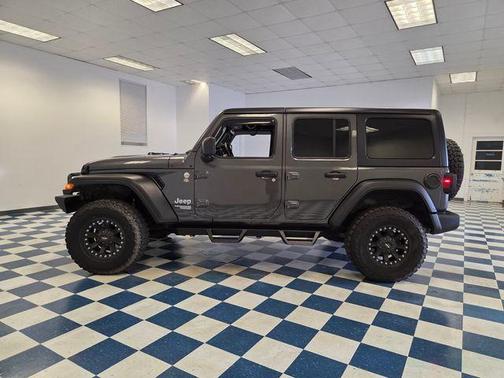 Granite Crystal Clearcoat Metallic 2018 Jeep Wrangler Unlimited Sport