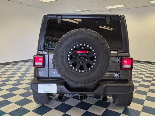 Granite Crystal Clearcoat Metallic 2018 Jeep Wrangler Unlimited Sport