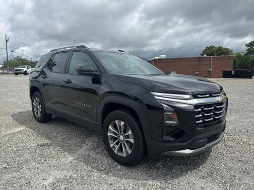 Black Metallic 2026 Chevrolet Equinox LT