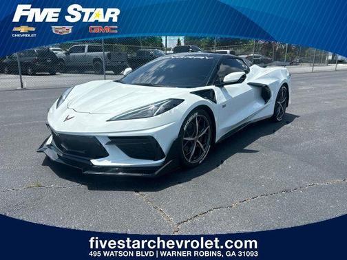 Arctic White 2021 Chevrolet Corvette Stingray w/3LT
