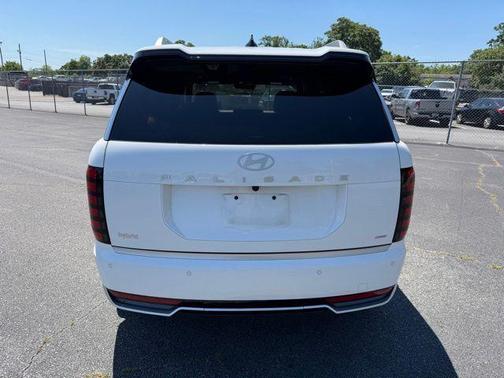 White Pearl 2026 Hyundai Palisade Hybrid Calligraphy