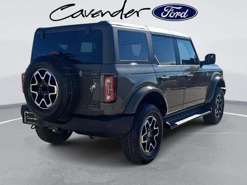 Gray 2026 Ford Bronco Outer Banks