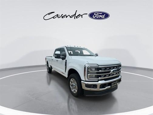 2025 Ford F-350 Lariat Super Duty