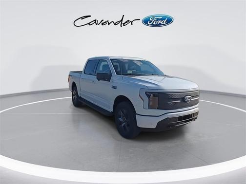 2025 Ford F-150 Lightning Flash
