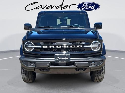 Black 2026 Ford Bronco Outer Banks