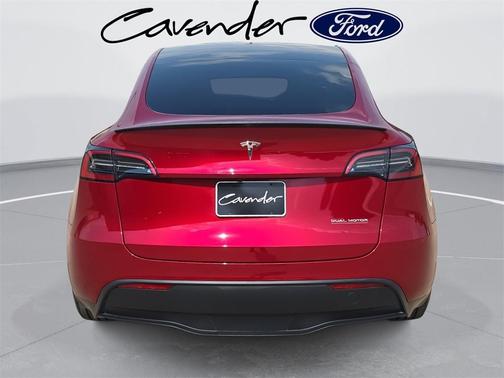 2025 Tesla Model Y Performance