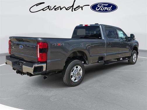 2026 Ford F-350 XLT