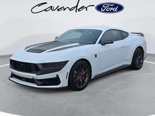 2026 Ford Mustang Dark Horse