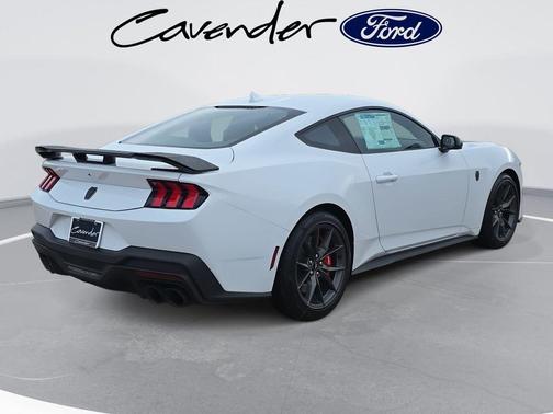 2026 Ford Mustang Dark Horse