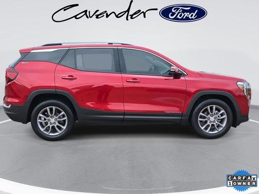 2023 GMC Terrain SLT