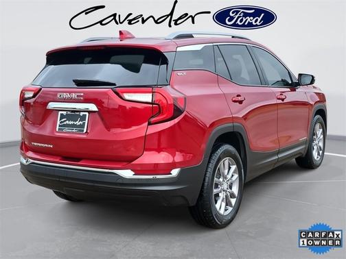 2023 GMC Terrain SLT