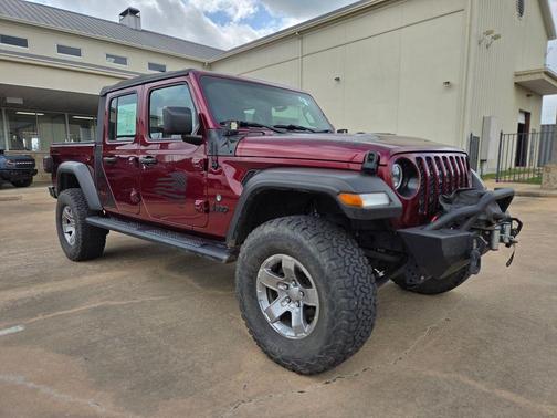 2021 Jeep Gladiator Sport