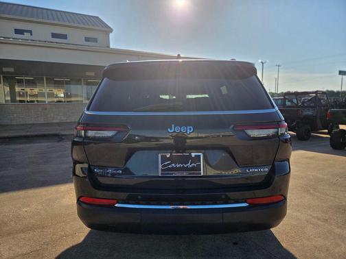 Rocky Mountain Pearlcoat 2022 Jeep Grand Cherokee L Limited