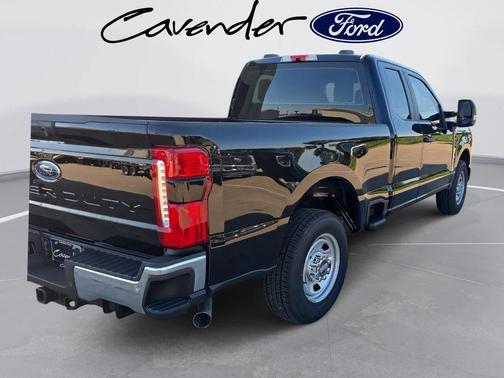AGATE BLACK 2026 Ford F-350 XL