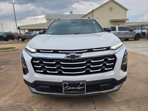 Summit White 2025 Chevrolet Equinox 1LT
